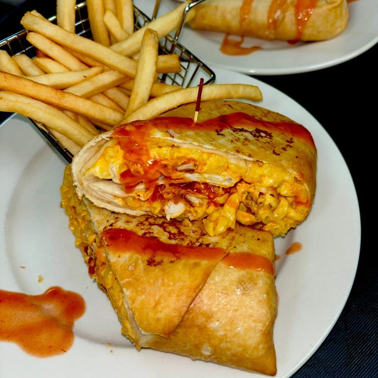 Buffalo Mac N Cheese Delight